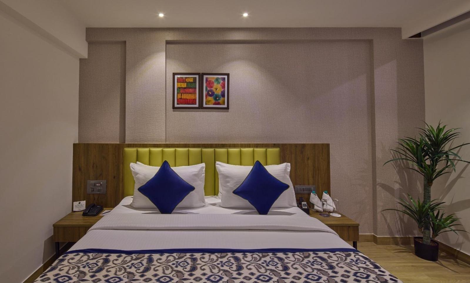 Grand Continent Hebbal A Sarovar Portico Affiliate Hotel Bangalore Buitenkant foto