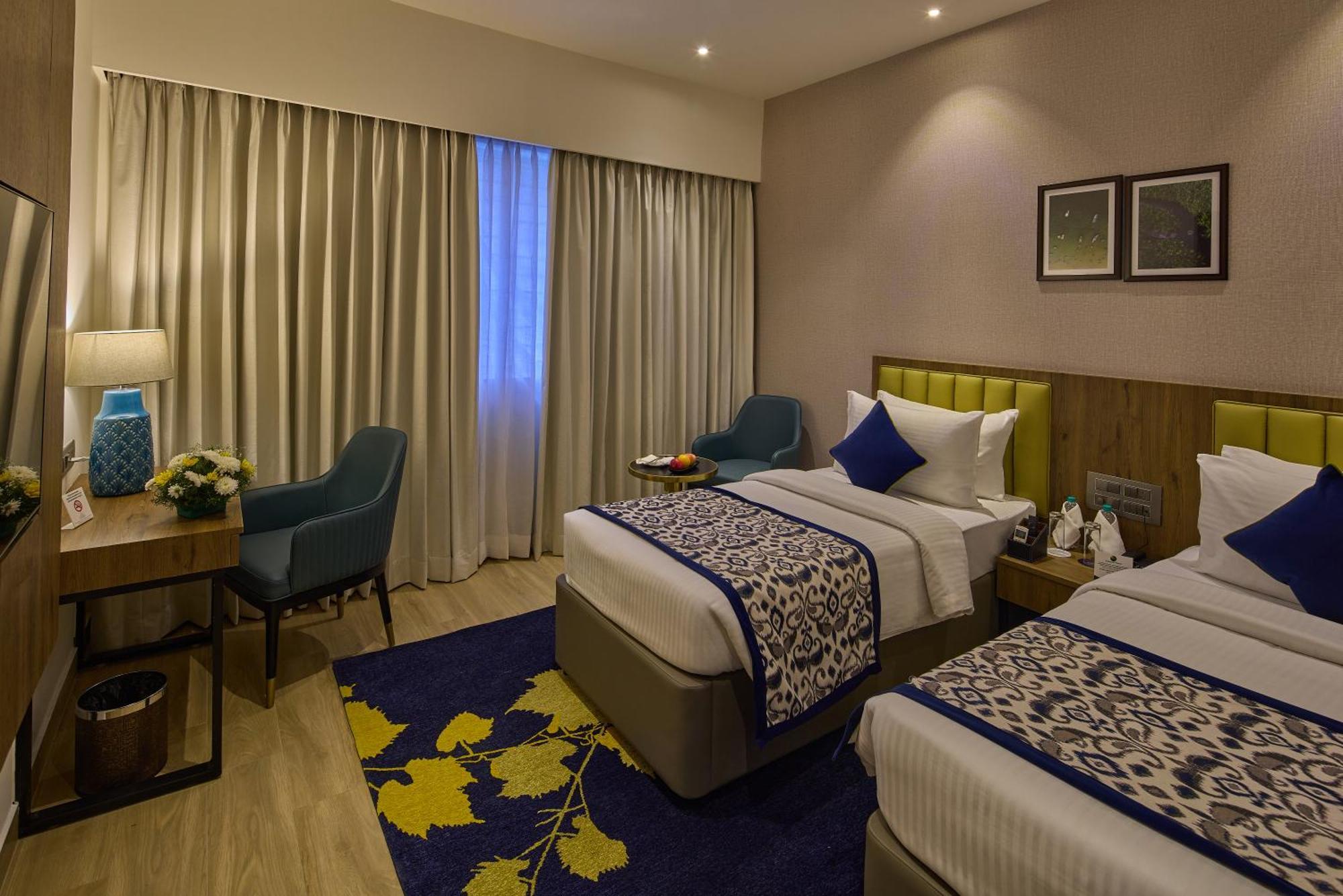 Grand Continent Hebbal A Sarovar Portico Affiliate Hotel Bangalore Buitenkant foto