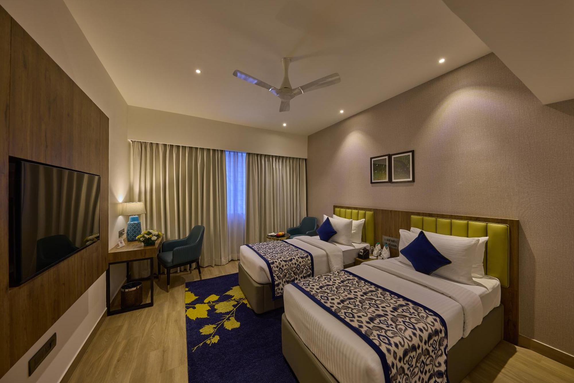 Grand Continent Hebbal A Sarovar Portico Affiliate Hotel Bangalore Buitenkant foto