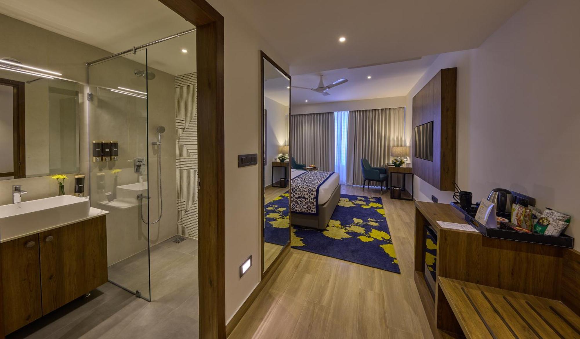 Grand Continent Hebbal A Sarovar Portico Affiliate Hotel Bangalore Buitenkant foto